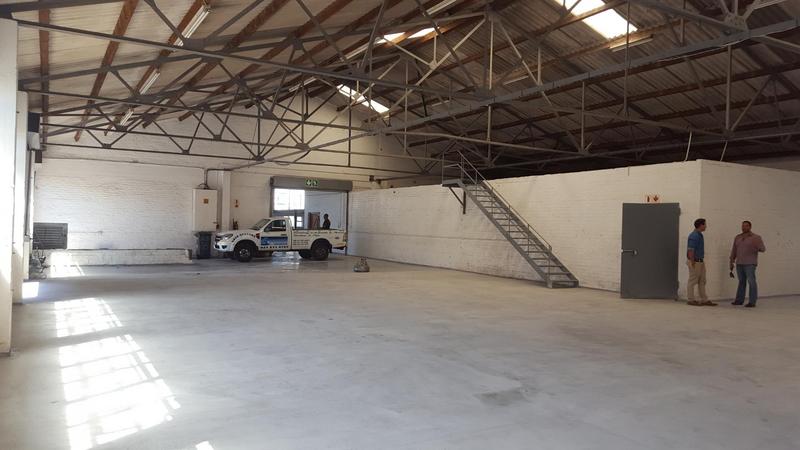 To Let commercial Property for Rent in Paarden Eiland Western Cape